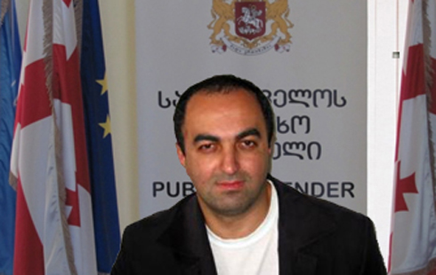 სახალხო დამცველი მოქალაქეთა უკანონო დაკავების ფაქტის გამოძიებას ითხოვს 