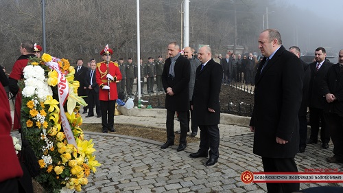 თავდაცვის მინისტრმა იუნკერთა ხსოვნას პატივი მიაგო