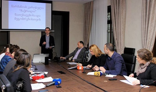 საკრებულოს ,,ნაციონალური მოძრაობის’’ წევრებმა მერიის საჯარო მოხელეთა კონკურსში ჩაჭრილი ადამიანების სია წარმოადგინეს