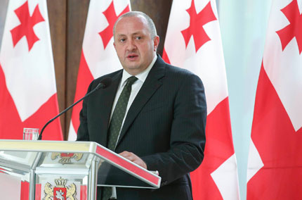 პრეზიდენტმა პარლამენტის რიგგარეშე სხდომა 13 მარტს დანიშნა
