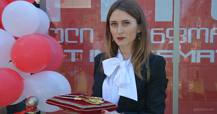 ბათუმის ბულვარის შესასვლელში, ტურიზმის ახალი საინფორმაციო ცენტრი გაიხსნა