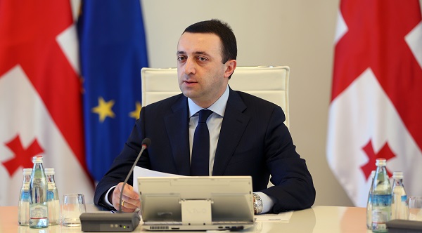 პრემიერ–მინისტრი: მთავრობა ყველაფერს აკეთებს იმისათვის, რათა ქვეყანა გაუმკლავდეს პრობლემებს