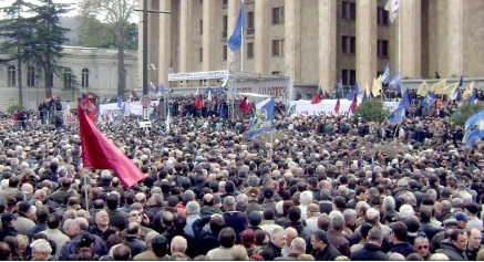 რა ელის «ქართულ ოცნებას»?