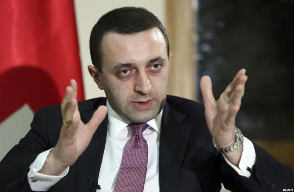 პრემიერი: დღეს თბილისში რამდენიმე ათასი ადამიანი იკრიბება ძალით და ფულით
