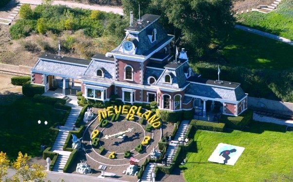 მაიკლ ჯექსონის  Neverland-ს 100 მლნ დოლარად ყიდიან