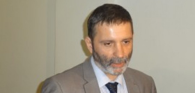 დავით დარჩიაშვილი:  პრეზიდენტი ცდილობს ,,ოცნების” წევრებს შეახსენოს კონსტიტუციის არსებობა