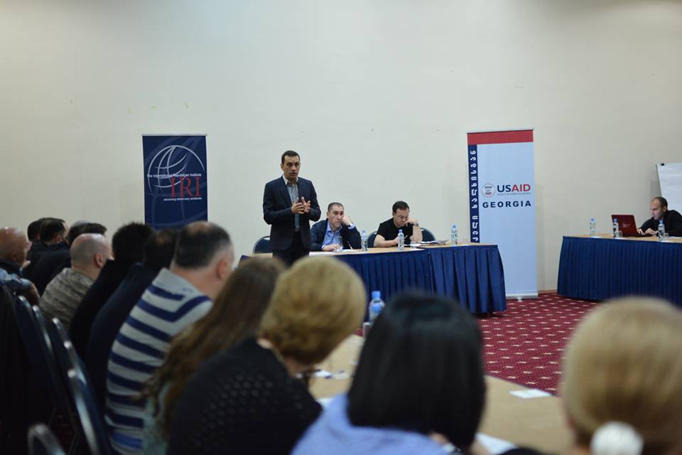 ,,თავისუფალი დემოკრატების” თბილისის ორგანიზაცია შეხვედრებს მართავს