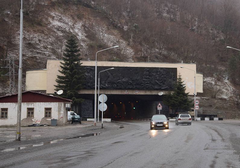 რიკოთის გვირაბში ამაღამ მოძრაობა დროებით შეიზღუდება