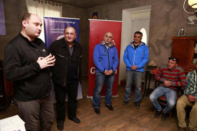 სტეფანწმინდაში  15 სამთო გამყოლს კვალიფიკაციის აღიარების სერთიფიკატი გადაეცა