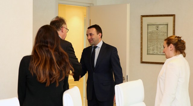 მაკროეკონომიკური და საპროგნოზო მაჩვენებლები იყო  პრემიერ-მინისტრისა და სსფ-ს შეხვედრის მთავარი თემები