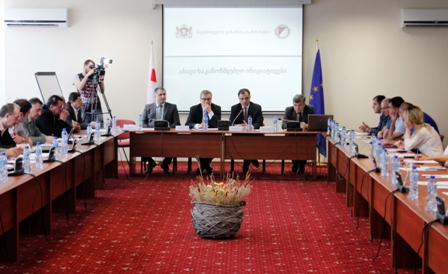  ფინანსთა სამინისტრო  თანამშრომლობას ბიზნესსექტორთან განაგრძობს