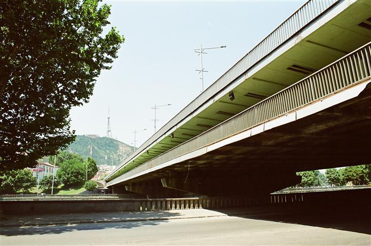 ბარათაშვილის ხიდზე მოძრაობა სავარაუდოდ 220 დღით შეიზღუდა