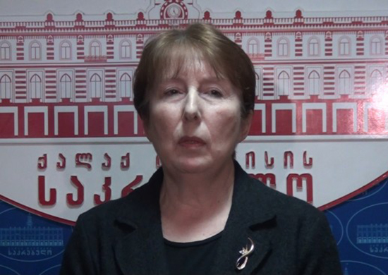 სევდია უგერეხელიძე მზად არის პირადად  ჩაერთოს გაწმენდით სამუშაოებში „ცოცხით და ნიჩაბით“ ხელში