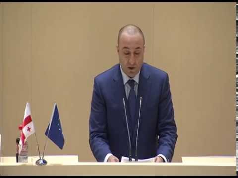 კახაბერ  ოქრიაშვილი: დამოუკიდებელი მაჟორიტარის სტატუსის  შეცვლას   2016 წლის საპარლამენტო არჩევნებამდე არ ვგეგმავ