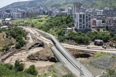 სტიქიით დაზარალებულები შეტავაზებებს უკვე იღებენ