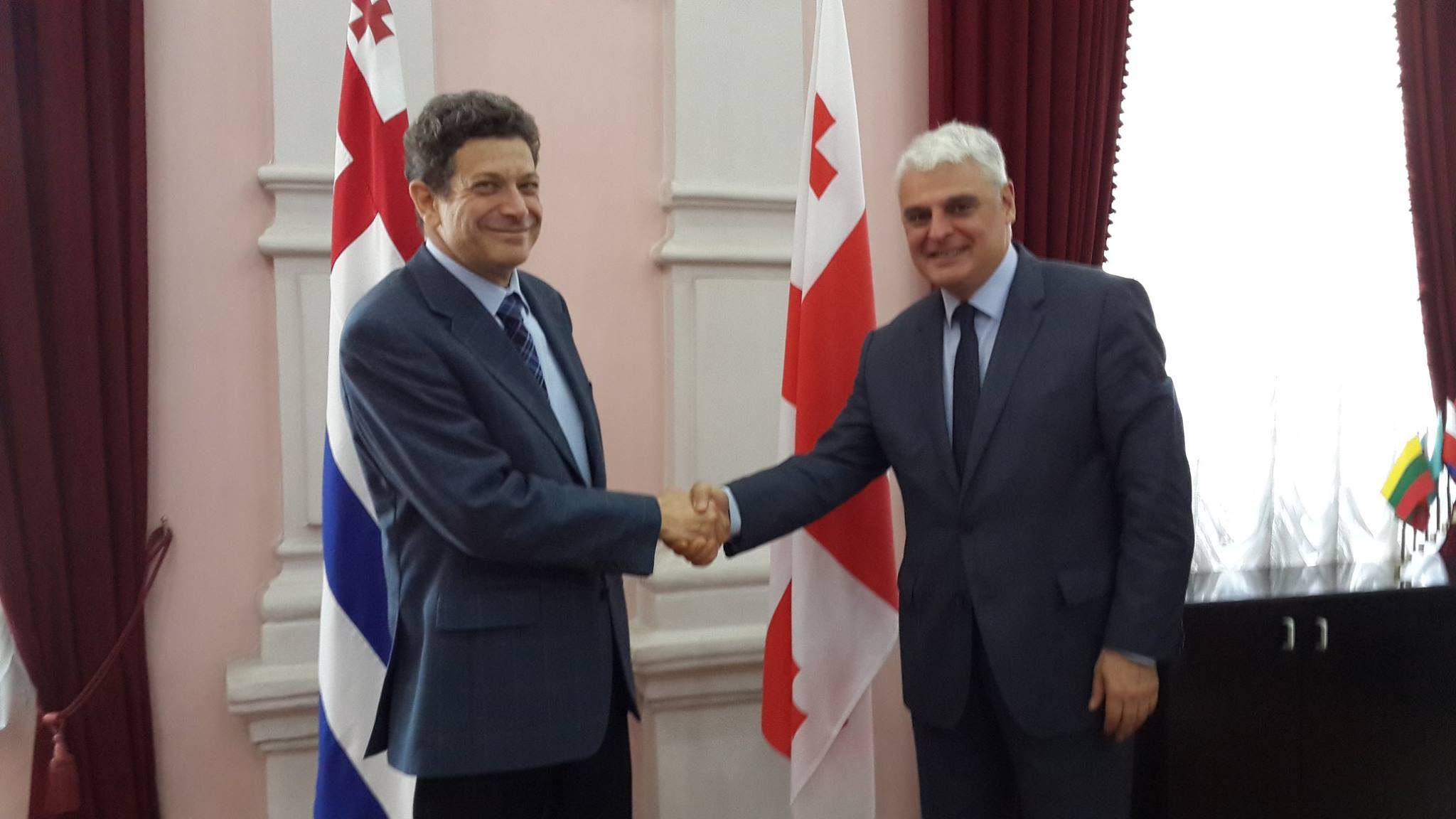 ისრაელის ელჩი  ბათუმის მერს  შეხვდა