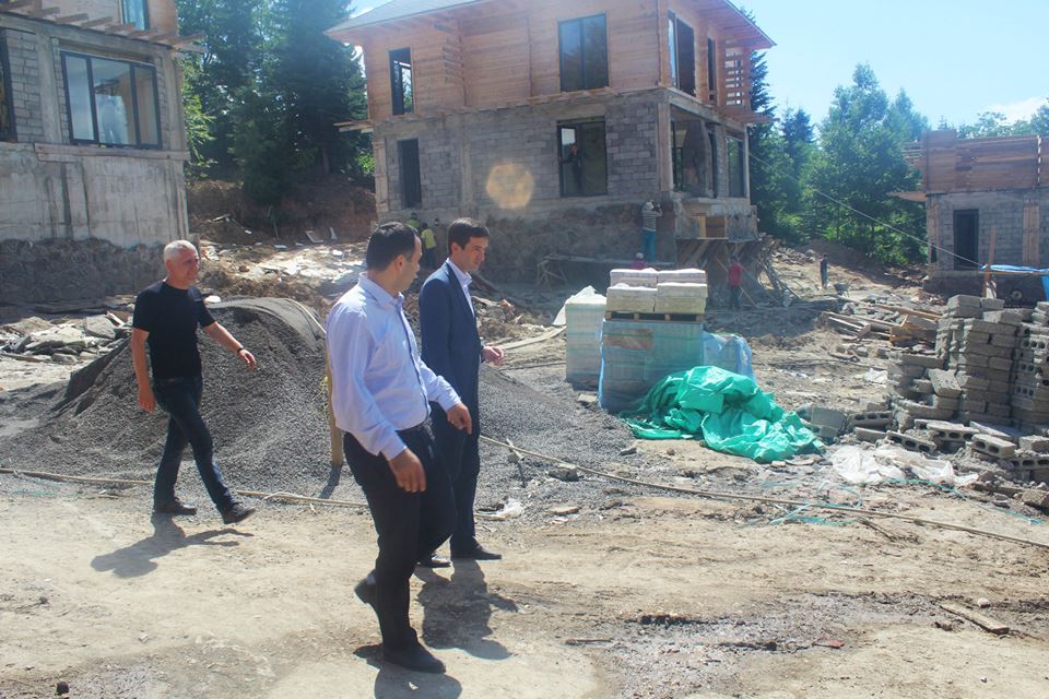 დავით ბალაძე "გოდერძი რიზორტზე" მიმინდარე სამუშაოებს გაეცნო