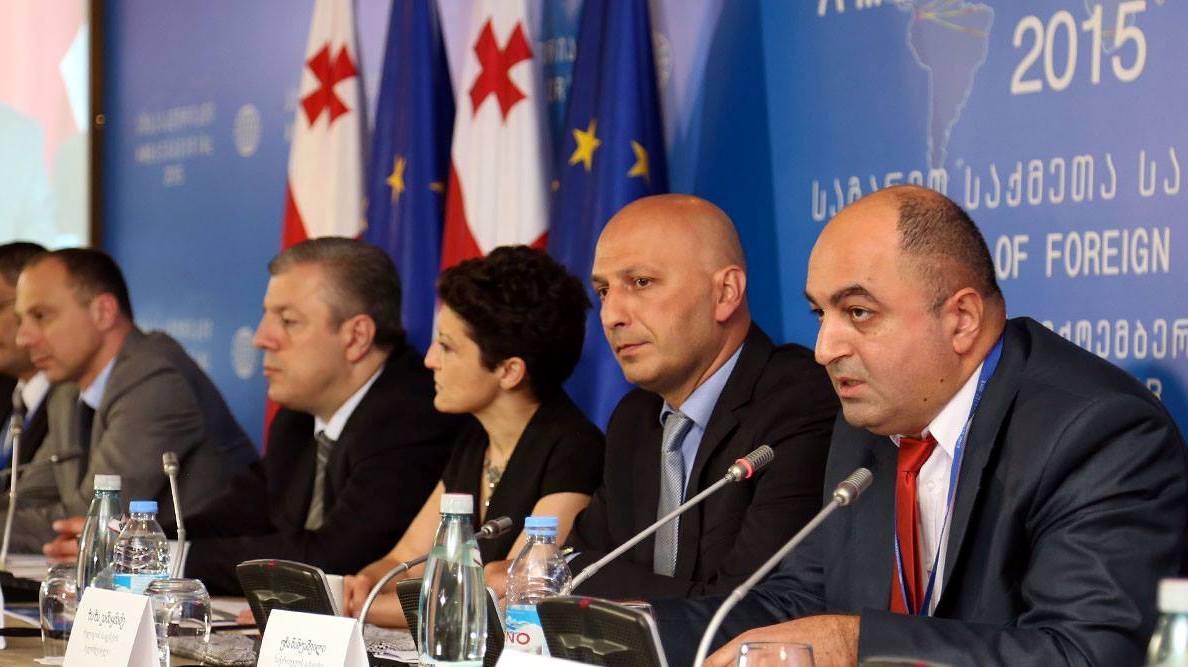 საზღვარგარეთ საქართველოს დიპლომატიური მისიის ხელმძღვანელები მთავრობის წევრებს ხვდებიან