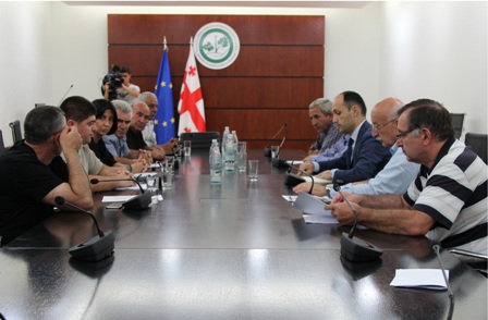 სოფლის მეურნეობის სამინისტროში მეცხვარეებთან შეხვედრა გაიმართა