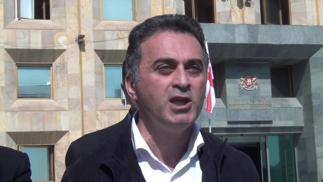 ზაზა ხატიაშვილი: გიგი უგულავა არის კლასიკური პოლიტპატიმარი