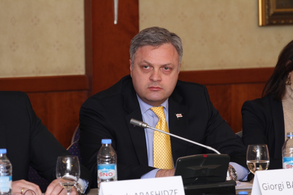 გიორგი ბარამიძე: ვაღიარებ, ბევრად უფრო ჭკვიანური მეთოდით ხურავთ ტელევიზიას, ვიდრე "იმედში" შევარდნა იყო