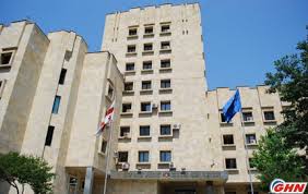 პროკურატურამ დიდი ოდენობით თანხის თაღლითურად დაუფლების ფაქტი გახსნა