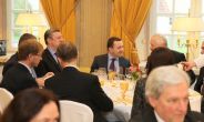 ირაკლი ღარიბაშვილს ლიტვის ეკონომიკის მინისტრმა, ევალდას გუსტასმა ოფიციალურ სადილზე უმასპინძლა 