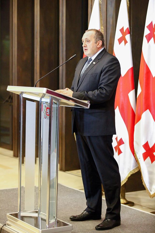 მარგველაშვილი ესტონეთის პირველ დიპლომატს შეხვდა