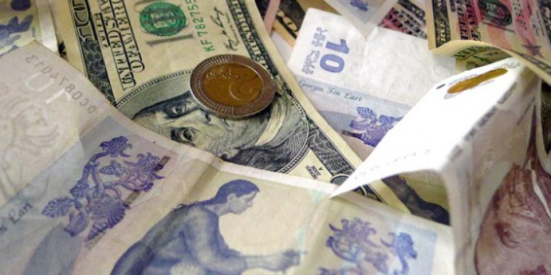 ხვალიდან ერთი დოლარის ღირებულება 2.4020 ლარი იქნება
