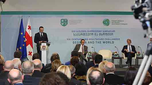პრემიერ-მინისტრი და ბერნარ კუშნერთან ერთად ჯანდაცვის საერთაშორისო კონფერენციას დაესწრო