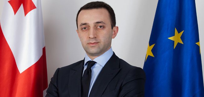 პრემიერი: სოლიდარობის ფონდმა 182 ბავშვისა და 22 წლამდე ახალგაზრდის მკურნალობის დაფინანსება შეძლო