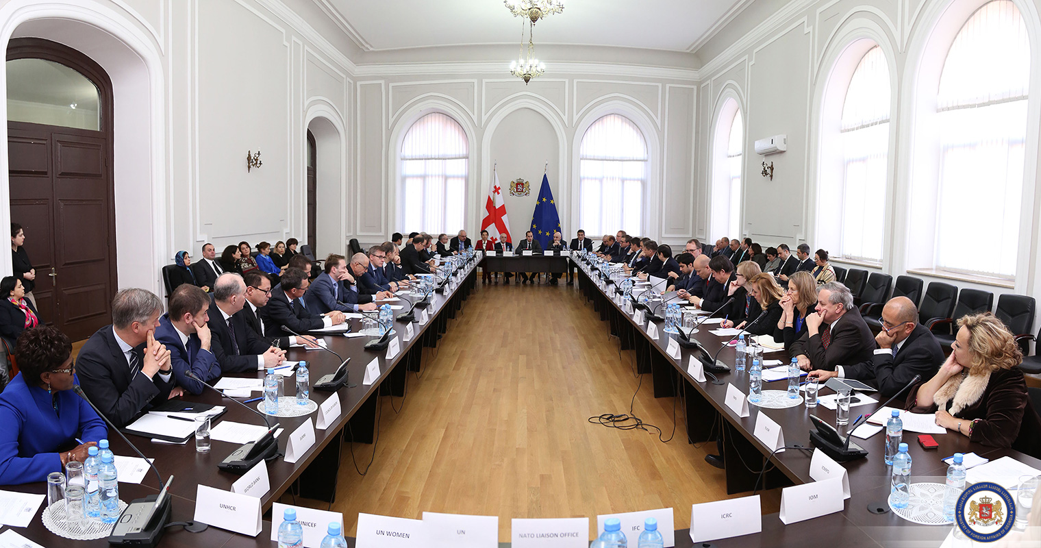 მიხეილ ჯანელიძემ  დიპლომატიური კორპუსის წარმომადგენლებს უმასპინძლა