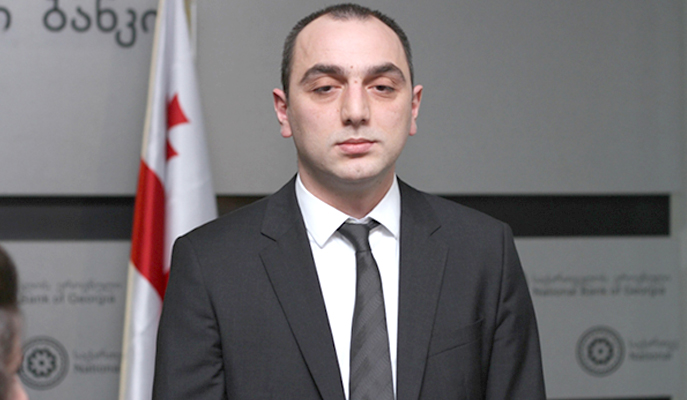 გიორგი ქადაგიძე ლარის კურსის დასტაბილურებას უახლოეს მომავალში ვარაუდობს