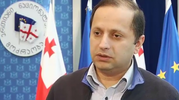 ზურაბ მელიქიშვილი:  ხელისუფლებას ეშინია მოისმინოს ლარის გაუფასურების რეალური მიზეზები