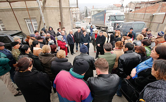 ზაზა  გაბუნია მოსახლეობასთან შეხვედრებს განაგრძობს