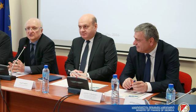 დამსაქმებელთა ასოციაციის წარმომადგენლები მოგების გადასახადის რეფორმას გაეცნენ