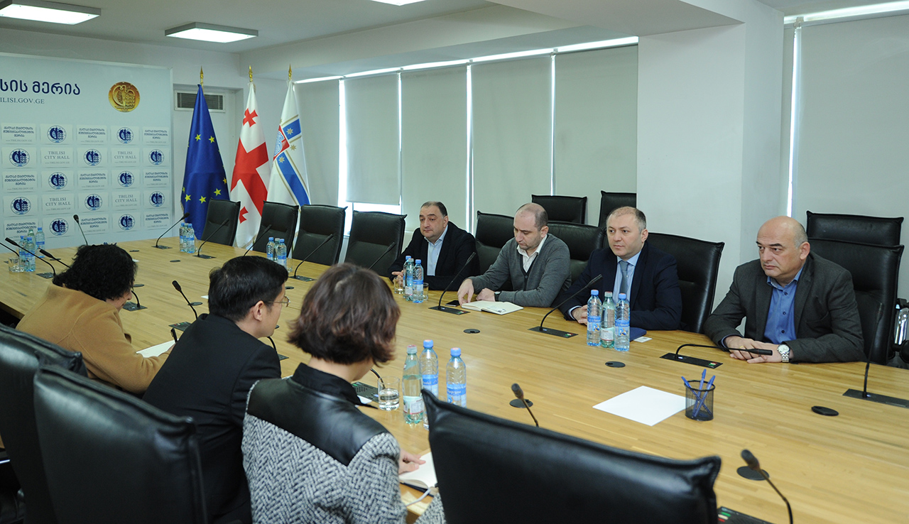 თბილისის მერიაში ჩინელ ბიზნესმენებთან შეხვედრა გაიმართა