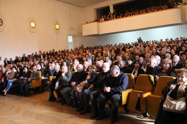 ტექნიკური უნივერსიტეტის 1000-ზე მეტი პროფესორ-მასწავლებელი სასამართლოს მიმართავს