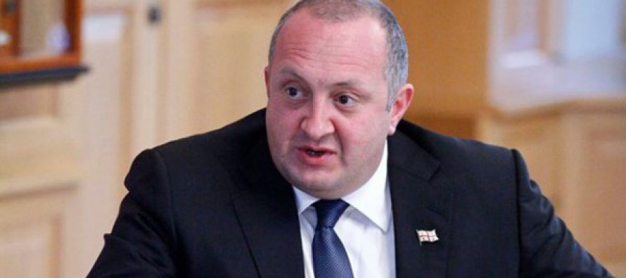 გიორგი მარგველაშვილი:  ქსოვა მოწევისათვის თავის დანებების მიზნით დავიწყე