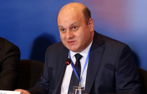 ფინანსთა მინისტრი ნოდარ ხადური აზიის განვითარების ბანკის (ADB) მმართველთა საბჭოს ყოველწლიურ შეკრებაში მონაწილეობს 
