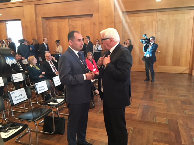 დიმიტრი ქუმსიშვილმა ფრანკ–ვალტერ შტაინმაიერთან საქართველოს სატრანსპორტო-ლოგისტიკურ შესაძლებლობებზე ისაუბრა 