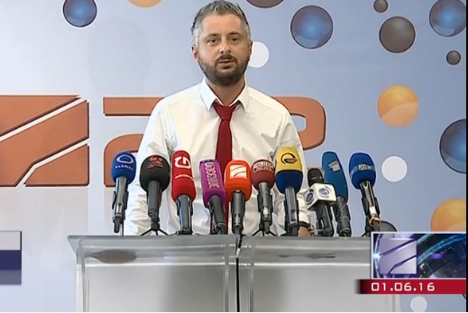 "მოსამართლე ნათია გუჯაბიძე ჩვენი ინფორმაციით იდევნება თაღლითობისთვის,"-ნიკა გვარამია