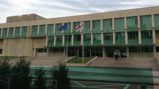 ქრთამის აღების ფაქტზე, ხაშურის  გამგებლის წარმომადგენელი სოფელ წრომში დავით გოგალაძე დააკავეს