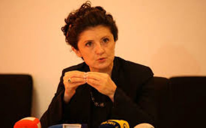 თეა წულუკიანი  მოითხოვს,  საკონსტიტუციო სასამართლომ კითხვებზე დაუყოვნებლივ უპასუხოს