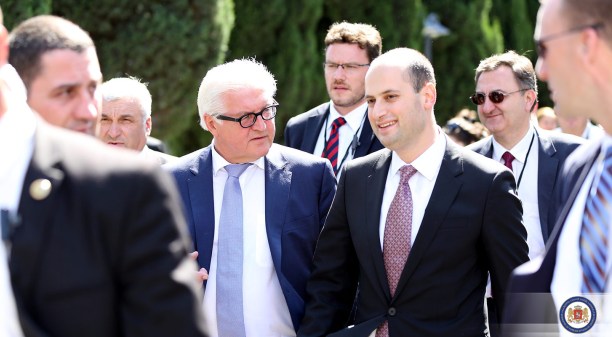 გერმანიის საგარეო საქმეთა მინისტრმა ქართველ კოლეგასთან ერთად თბილისში გაისეირნა