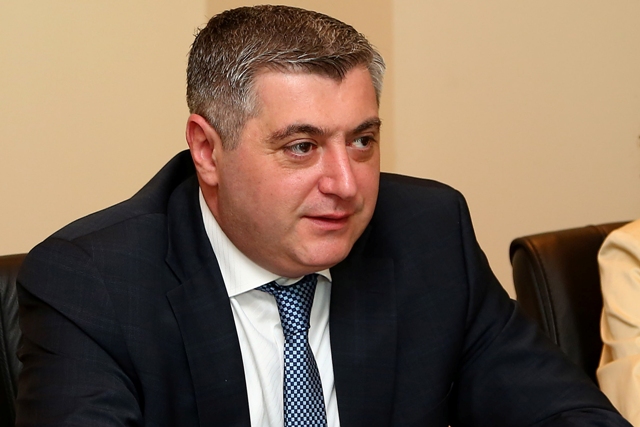 სასჯელაღსრულებისა და პრობაციის მინისტრი მუსლიმ პატიმრებს  რამადან ბაირამის დღესასწაულს ულოცავს