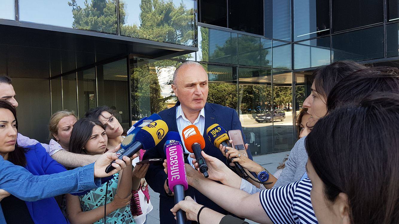 ირაკლი მინდელს დაახლოებით, 19 მილიონი ლარის ჯგუფურად მითვისებაში ედავებიან