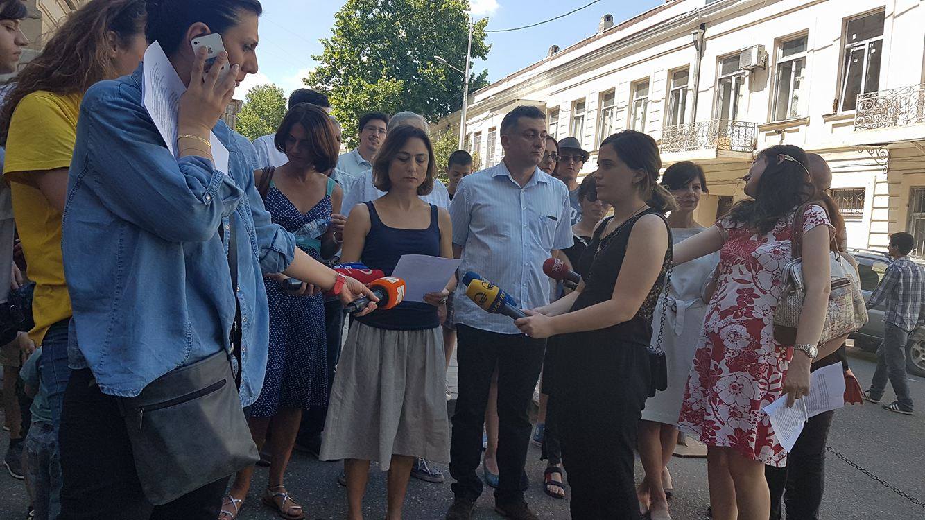 სამოქალაქო სექტორის წარმომადგენლები უზენაეს სასამართლოს მოუწოდებენ განიხილოს ,,რუსთავი 2“ -ის საქმე