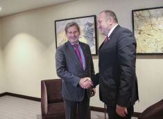 პრეზიდენტი გიორგი მარგველაშვილი ბათუმში ევროკომისარ იოჰანეს ჰანს შეხვდა