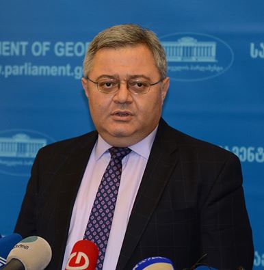 პარლამენტი ბიუროს სხდომა 17 აგვისტოსთვის გადაიდო 